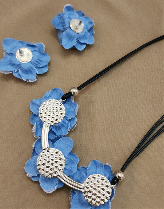 Jean and Lace Flower Set